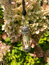 Deadly on the go Vial
